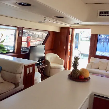 Botel Hausboot/yacht